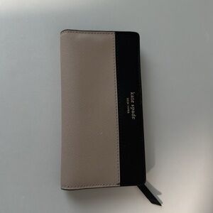 Kate Spade Black and Cream Tote